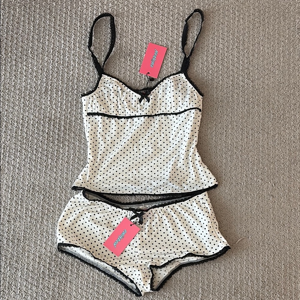 Edikted Pajama Set